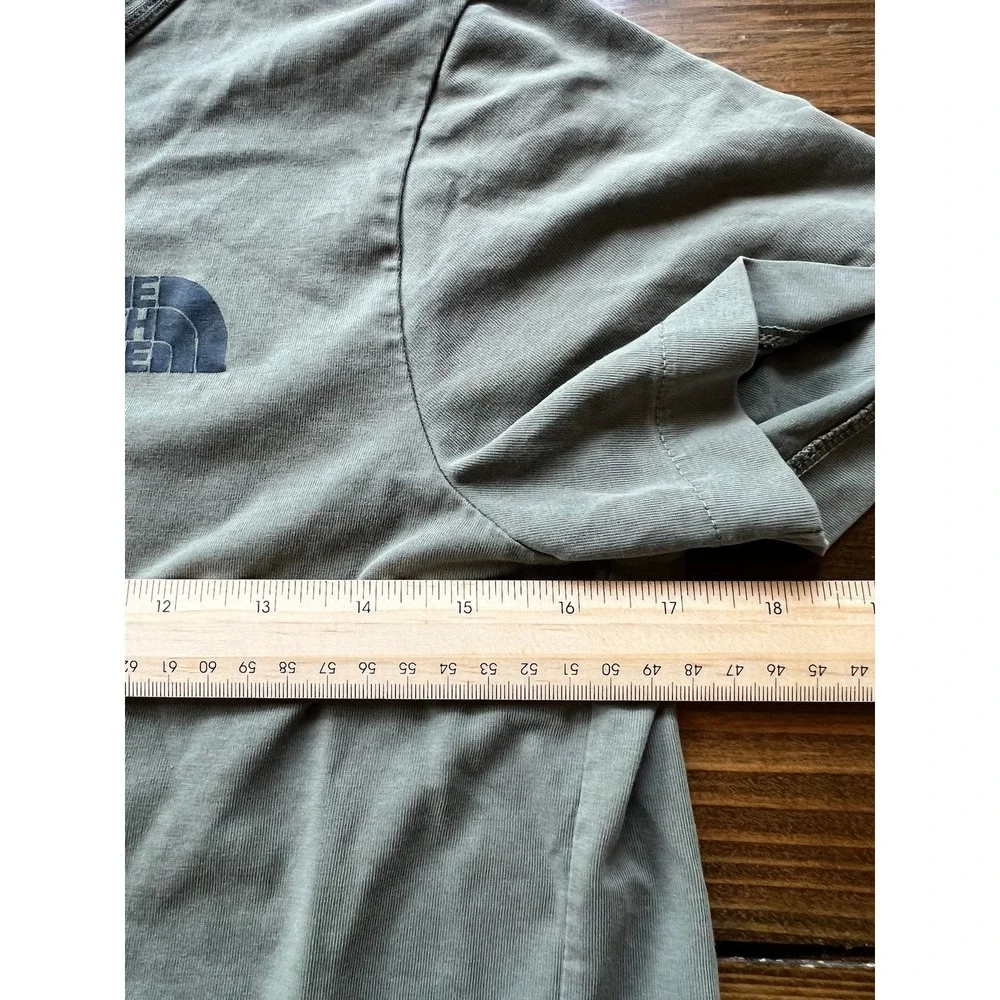 The North Face Womens Himalayas Graphic T-Shirt Sage Green Size Large - Picture 3 of 4